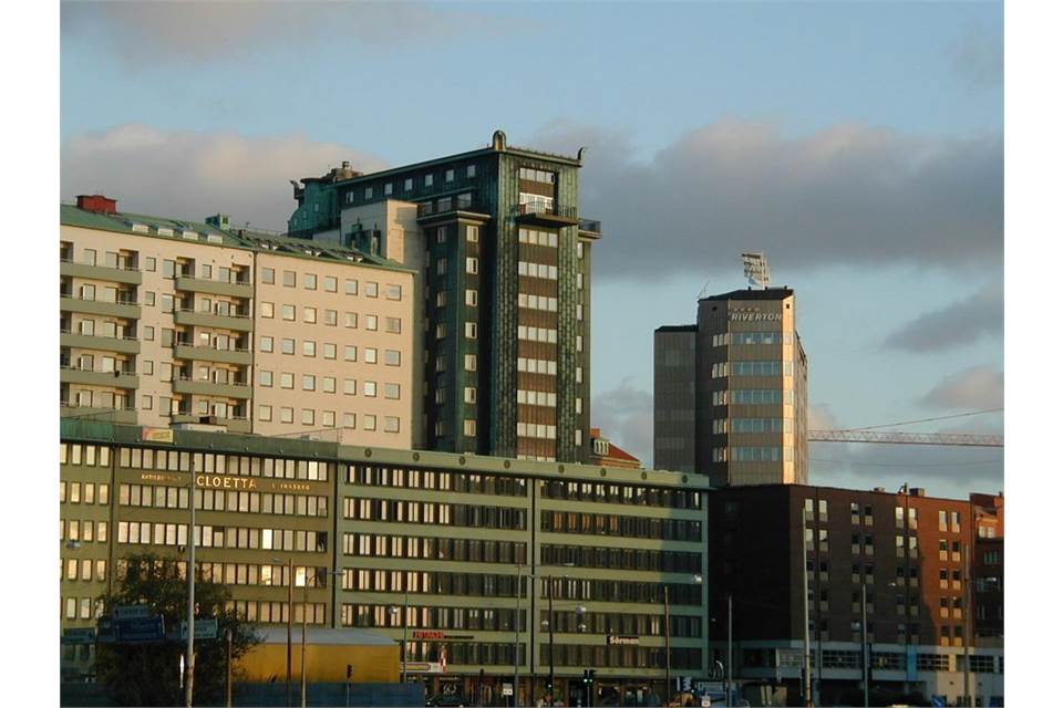 Stora Badhusgatan 18