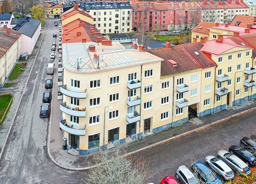 Södra Bangårdsgatan 12