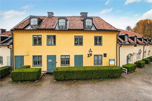 Hufvudsta Gård
