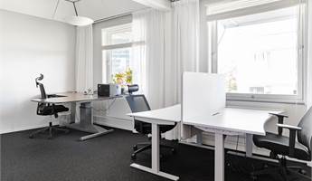 Ljust och trevligt kontor med upp till 4 arbetsplatser