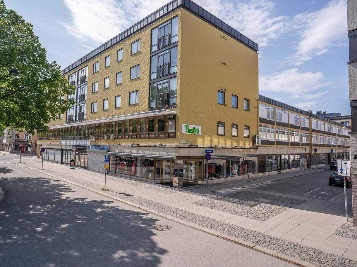 Nygatan 11, Centrum