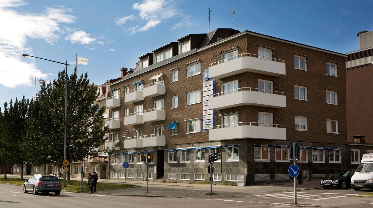 Varvsgatan 49, Centrum