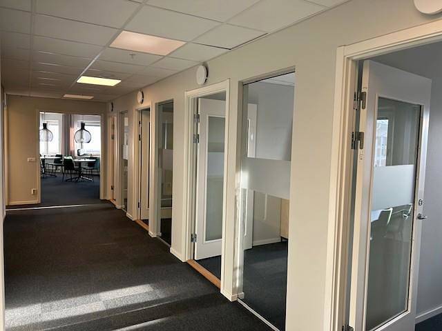 Smedjegatan 8, Centrum