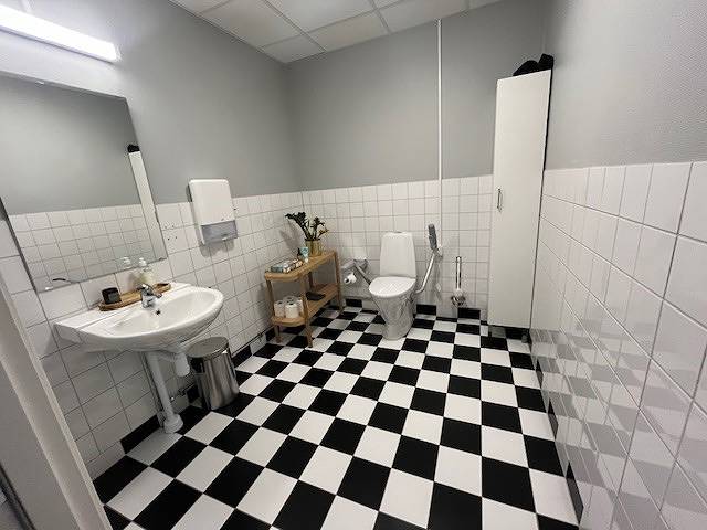 Trädgårdsgatan 20, Centrum