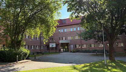 Fasad Skvadronen Västra Esplanaden 19