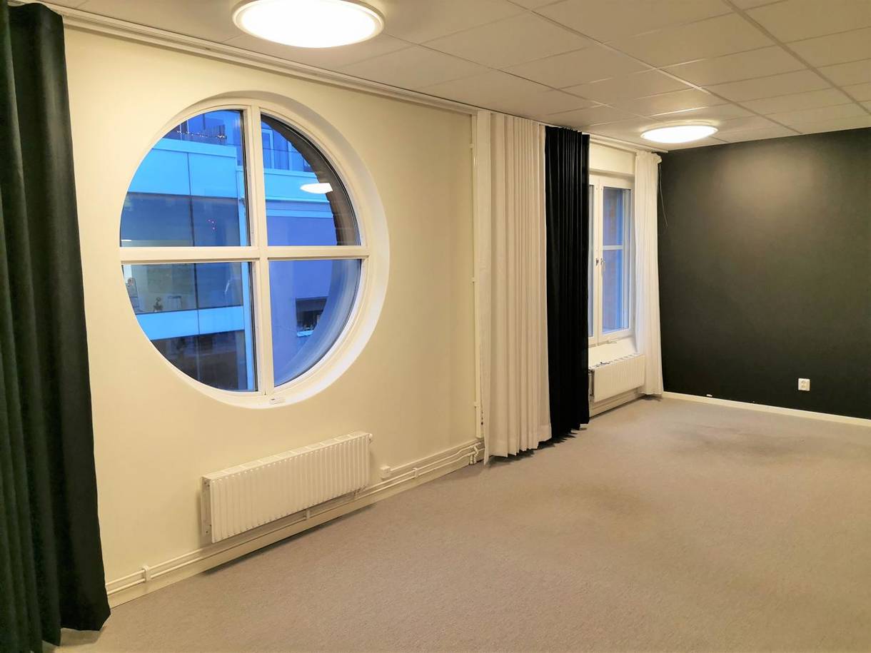 Vasagatan 12, Centrum