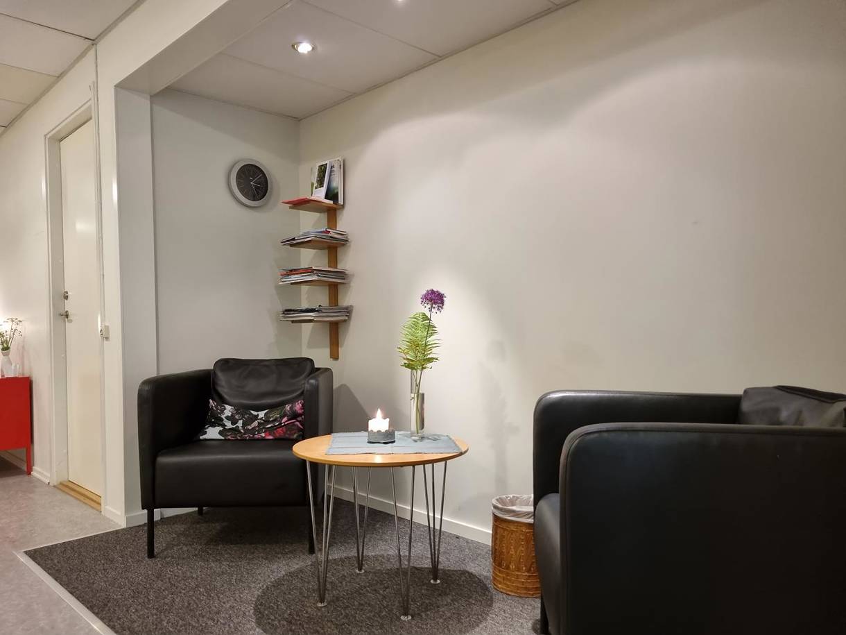 Slöjdgatan 2, Centrum