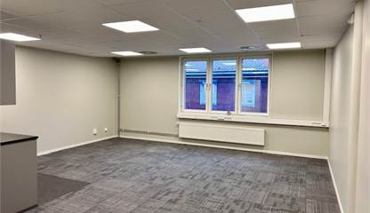 Kontorsytan med fönster mot Åreskutan Årevägen 78