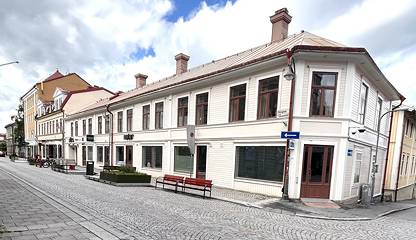 Fasad och entré Storgatan 38