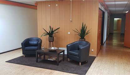 Välkomnande entré Kontorsgatan 2