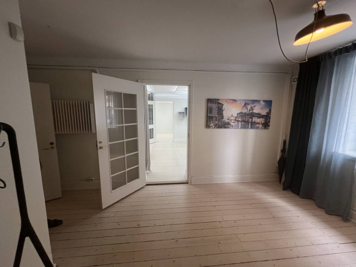 Skansgatan 1, Centrum