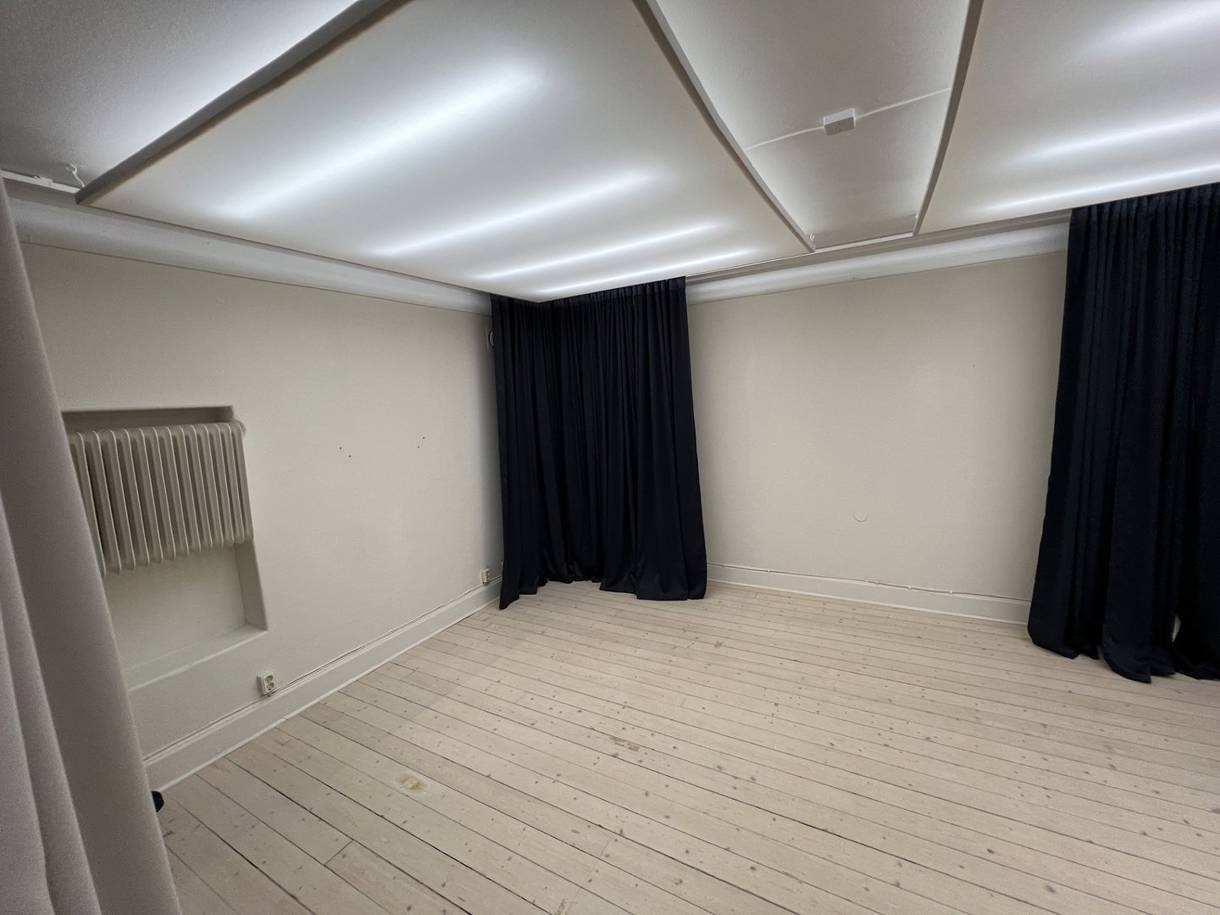 Skansgatan 1, Centrum