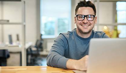 Välj mellan coworking, rum i kontorshotellet eller större kontorslokal Jungmansgatan 3