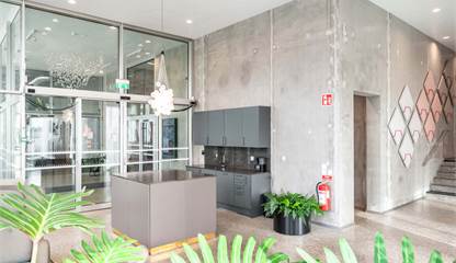 Här finns ett pentry för vatten, kaffe och té Hyllie Vattenparksgata 12