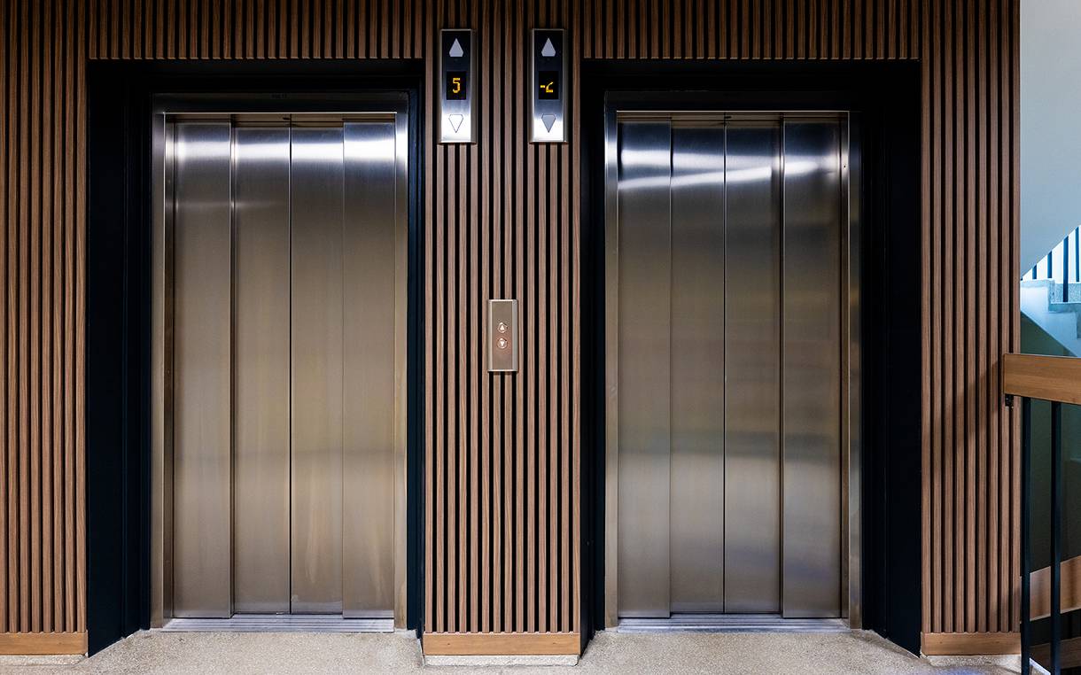 Klostergatan 9, Centrum