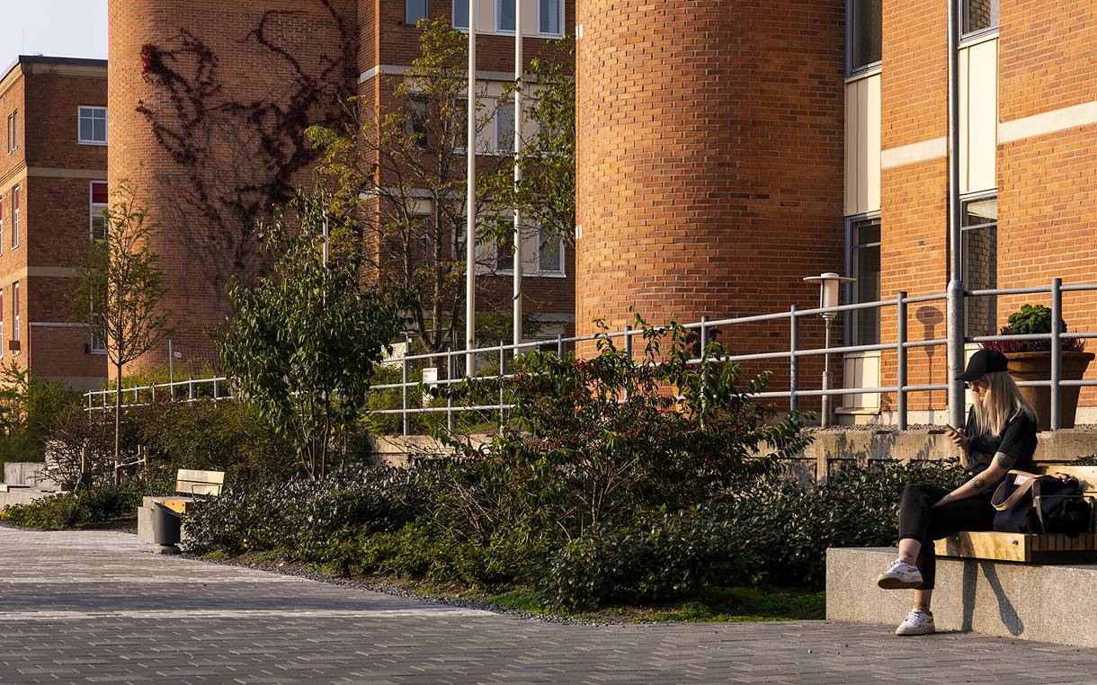 Vasagatan 12B, Centrum