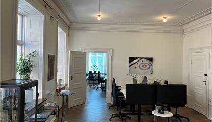 Västra hamngatan 9