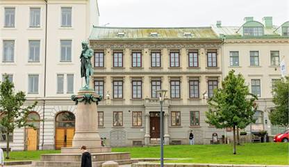 Lilla torget 4