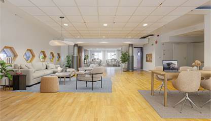 Mäster Ahls Gata 8 (T10)