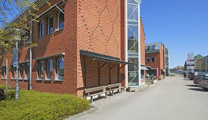 Sportfältsvägen 3