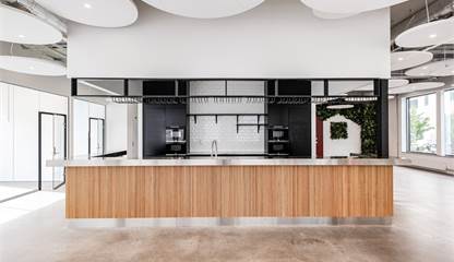 Varmvalsvägen 11-13