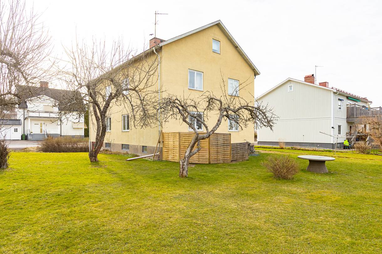 Nybrogatan 38, Karlberg