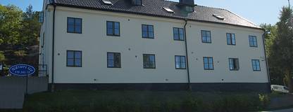 Vy mot huset Algatan 1