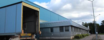 Lastkaj och kontor Lancashirevägen 32