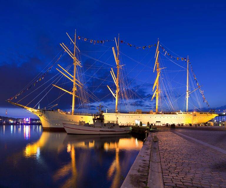 Lilla Bommens Torg 10, Lilla Bommen