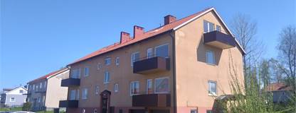 Finnbergsvägen 8,10