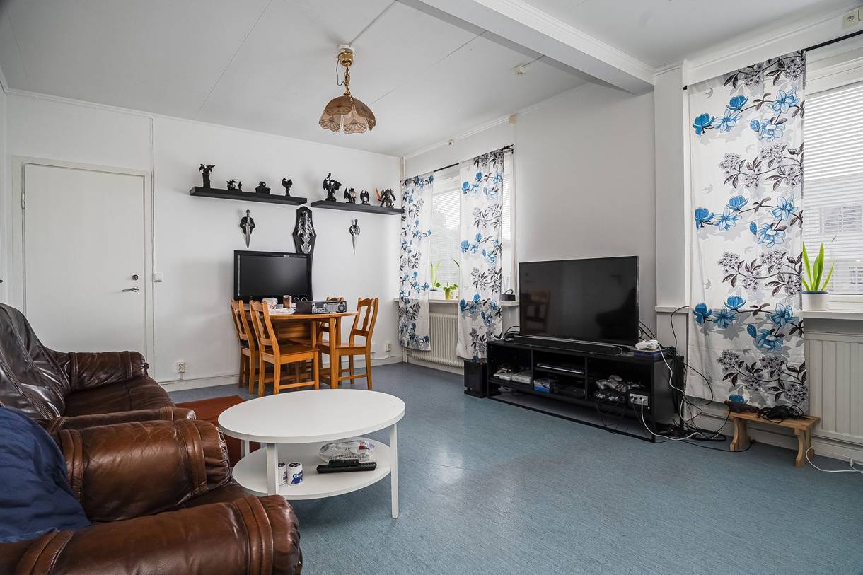 Stationsvägen 11 och 15