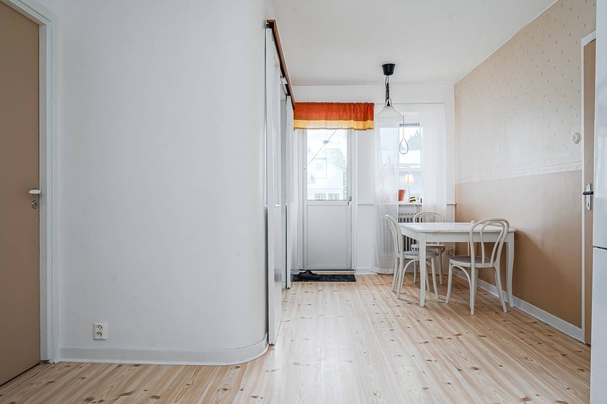 Stationsvägen 11 och 15