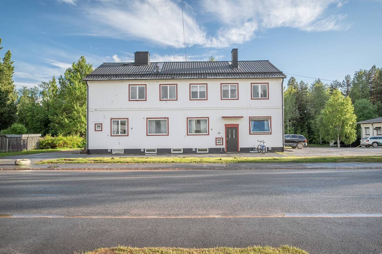 Stationsvägen 11 och 15