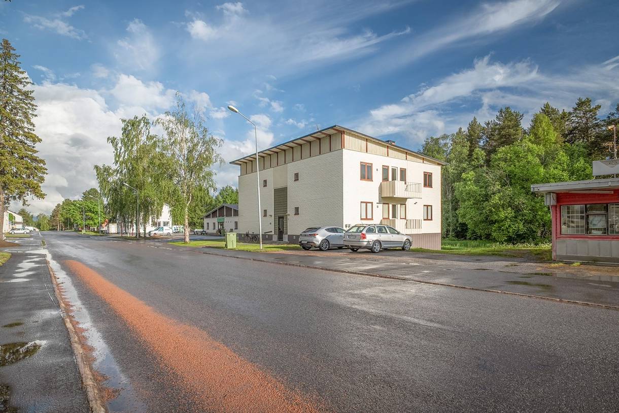 Stationsvägen 11 och 15