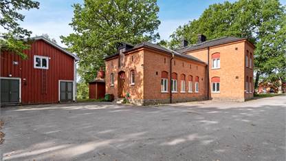 Fastighet till salu, Redhars väg 13, Restad Gård, Vänersborg