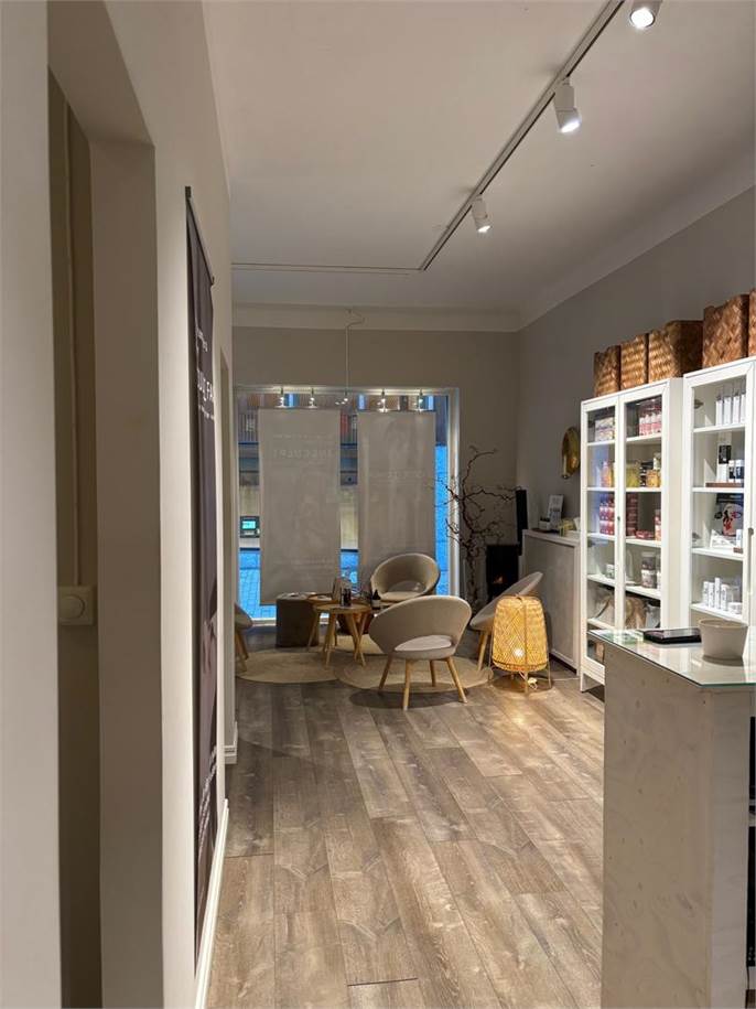 Trädgårdsgatan 19, Centrum