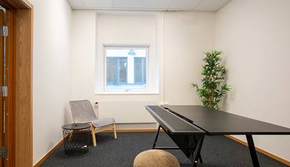 Klädpressaregatan 1