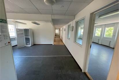 Västra Åpromenaden 20, Köping