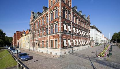 Drottninggatan 1-5