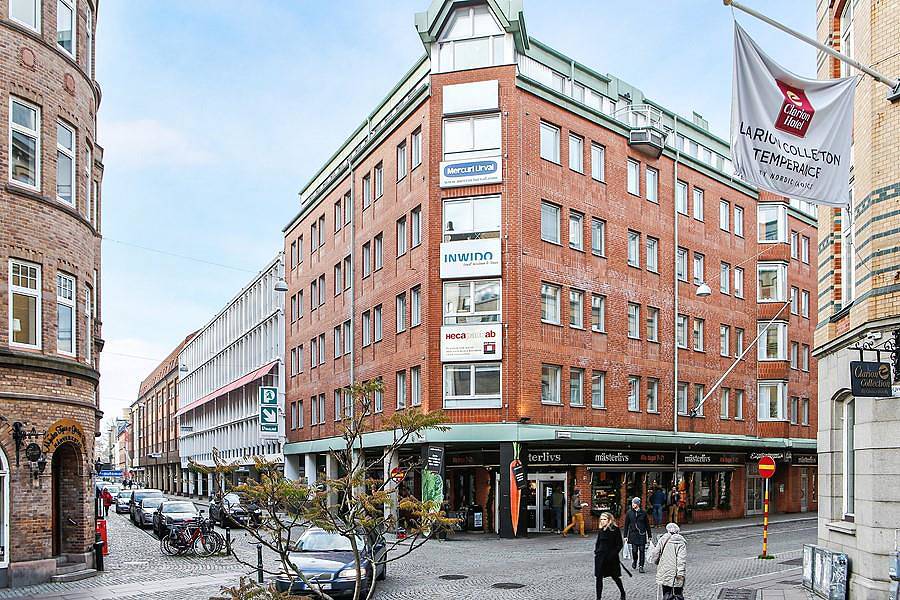 Engelbrektsgatan 15, Centrum
