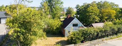 Badhusvägen 65
