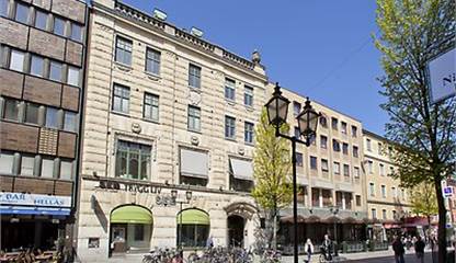 Drottninggatan 12 , Ågatan 9