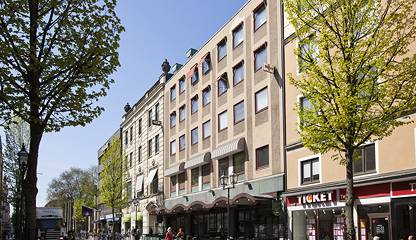 Drottninggatan 12
