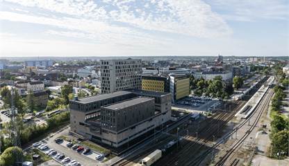Östra Bangatan 11