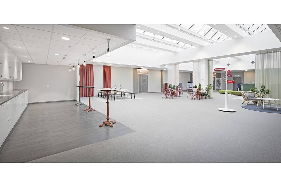 Skalholtsgatan 11, Kista