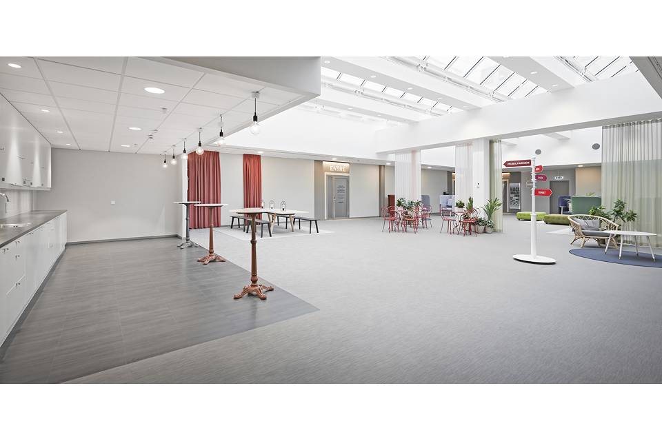 Skalholtsgatan 11, Kista
