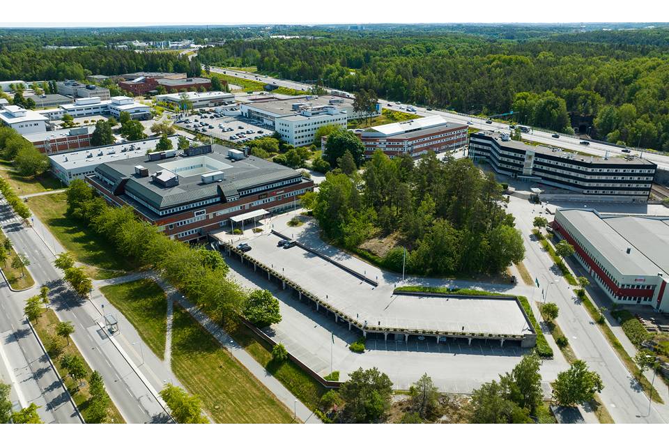 Skalholtsgatan 9, Kista