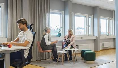 Svärdvägen 21
