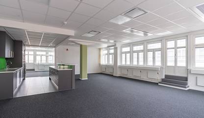 Warfvinges väg 33