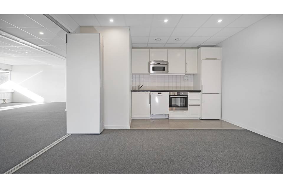 Gårdsfogdevägen 16, Bromma